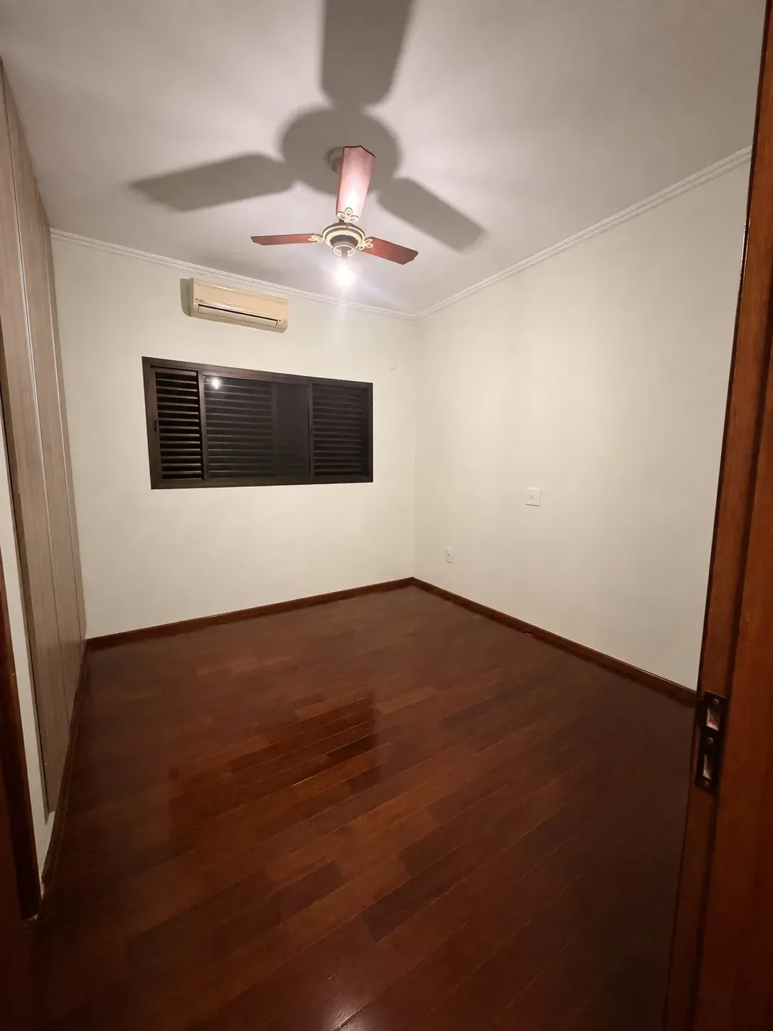 Imagem Casa com 4 Quartos à Venda, 320 m² em Santos Dumont - São José do Rio Preto