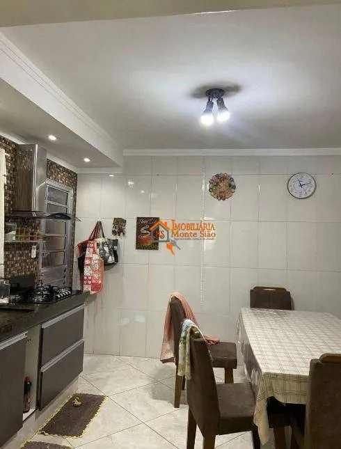 Imagem Sobrado de 4 cômodos + 3 casas à venda por R$ 530.000 - Parque Mikail - Guarulhos/SP