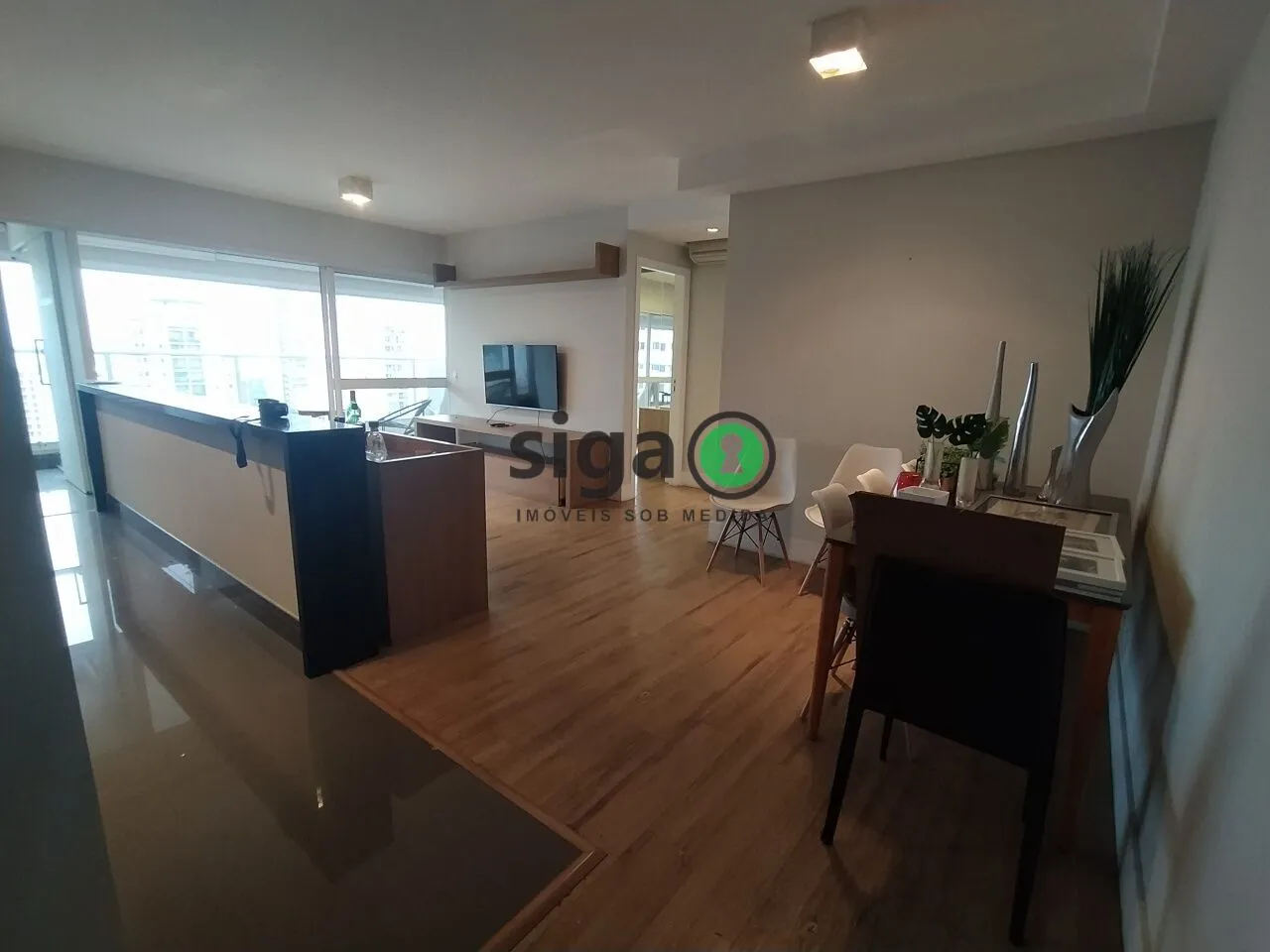 Foto do imóvel Apartamento de 100m² mobiliado para locação em Pinheiros - São Paulo/SP