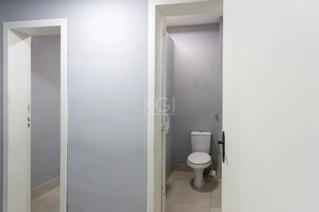 Imagem Sala em andar inteiro com 157,44 privativos