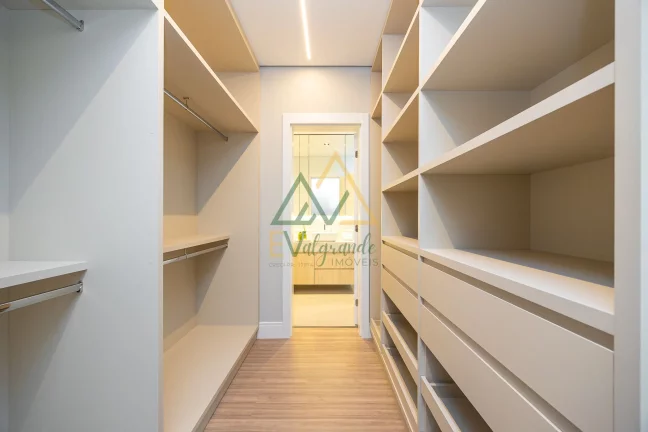 Imagem Apartamento Alto Padrão à venda Água Verde Curitiba PR