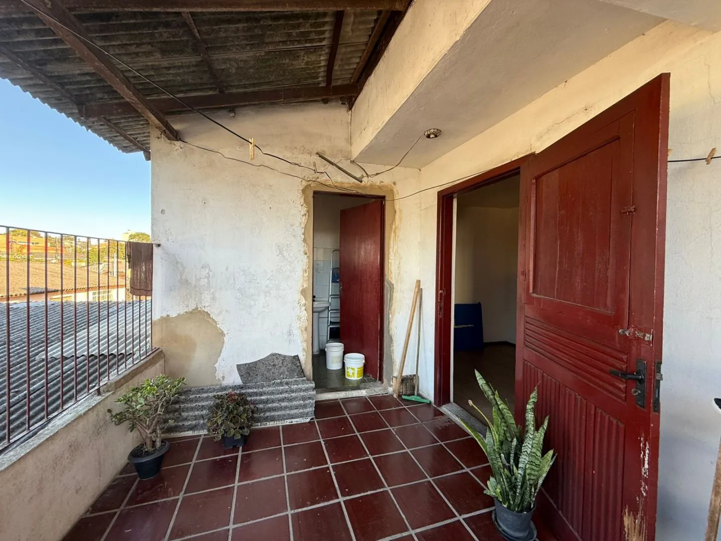 Imagem Casa Com Ponto Comercial a venda em Viamão - Santa Isabel em terreno 18x22