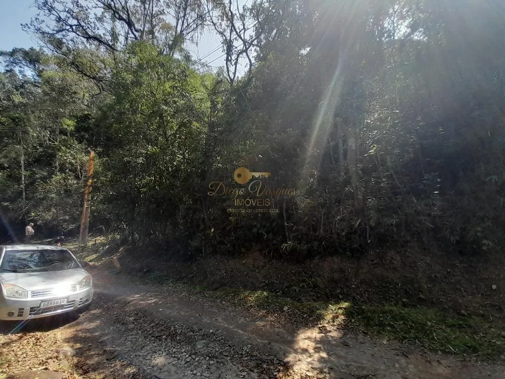 Imagem Terreno para Venda em Teresópolis / RJ no bairro Vargem Grande