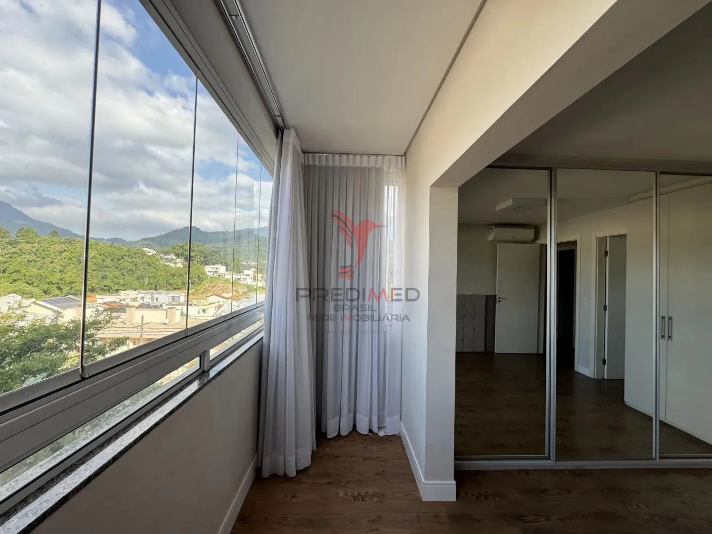 Imagem Apartamento Semi Mobiliado No Jaraguá Esquerdo