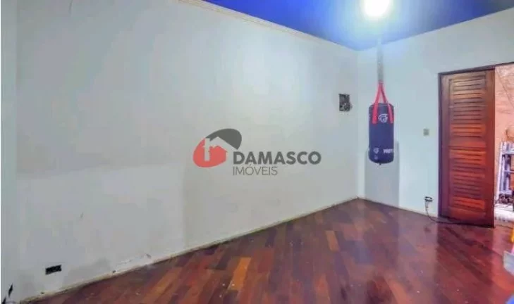 Imagem Sobrado à venda 3 Quartos, 1 Suite, 2 Vagas, 350M², Santa Maria, São Caetano do Sul - SP