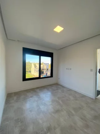 Imagem ESTILO EM ALTO PADRÃO!!! Casa térrea com 2 dormitórios, condomínio fechado