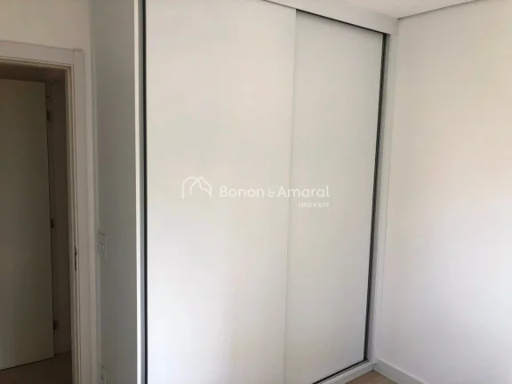 Imagem Apartamento à venda na Vila Itapura, Campinas, três quartos,suíte;Living 2 ambientes com sacada, ...