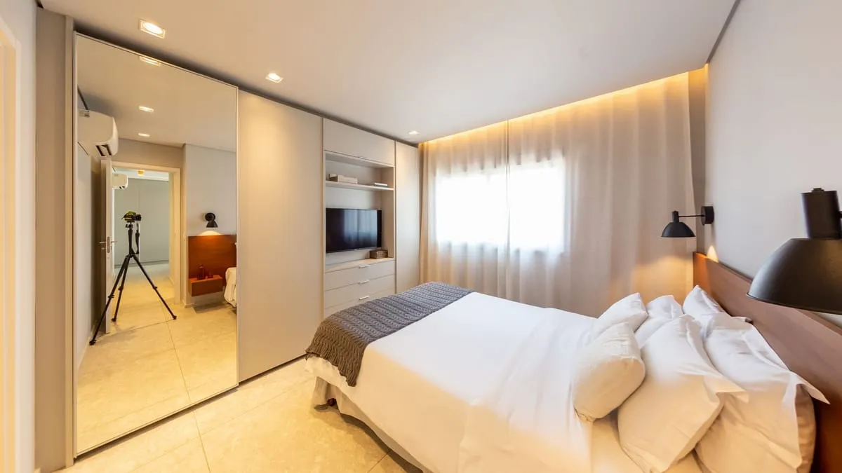 Imagem Apartamento com 2 Quartos para alugar, 64m² - Vila Olímpia