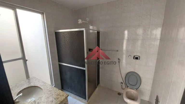 Imagem Casa com 3 dormitórios à venda, 250 m² por R$ 300.000,00 - Neves - São Gonçalo/RJ