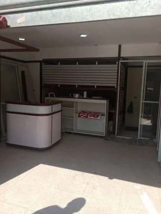 Imagem Encontrar um salão bem localizado e com preço abaixo do mercado? Existe sim