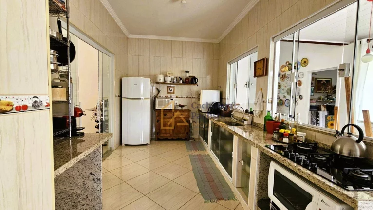 Imagem Casa com 2 dormitórios à venda - Jardim Nova Cachoeira - Cachoeira Paulista/SP