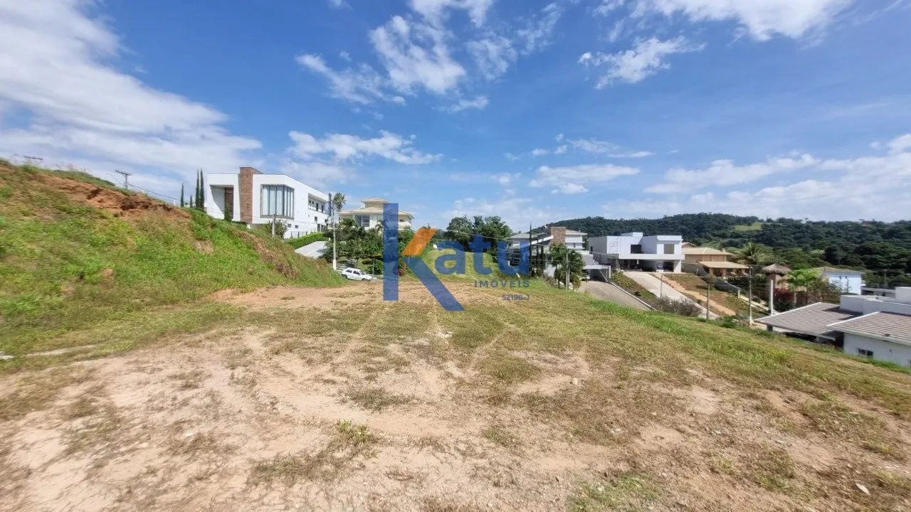 Imagem Excelente terreno à venda no Condomínio Residencial dos Lagos. Com uma área total de 850 m² e to...