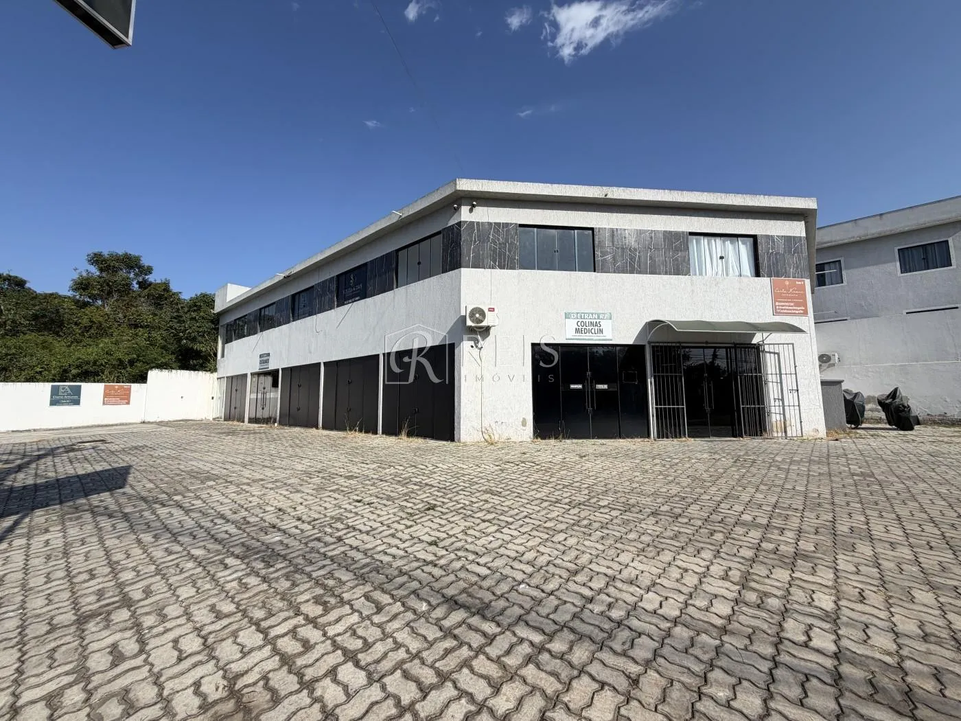 Imagem Sala Comercial para Locação em Rio das Ostras, Colinas, 1 banheiro