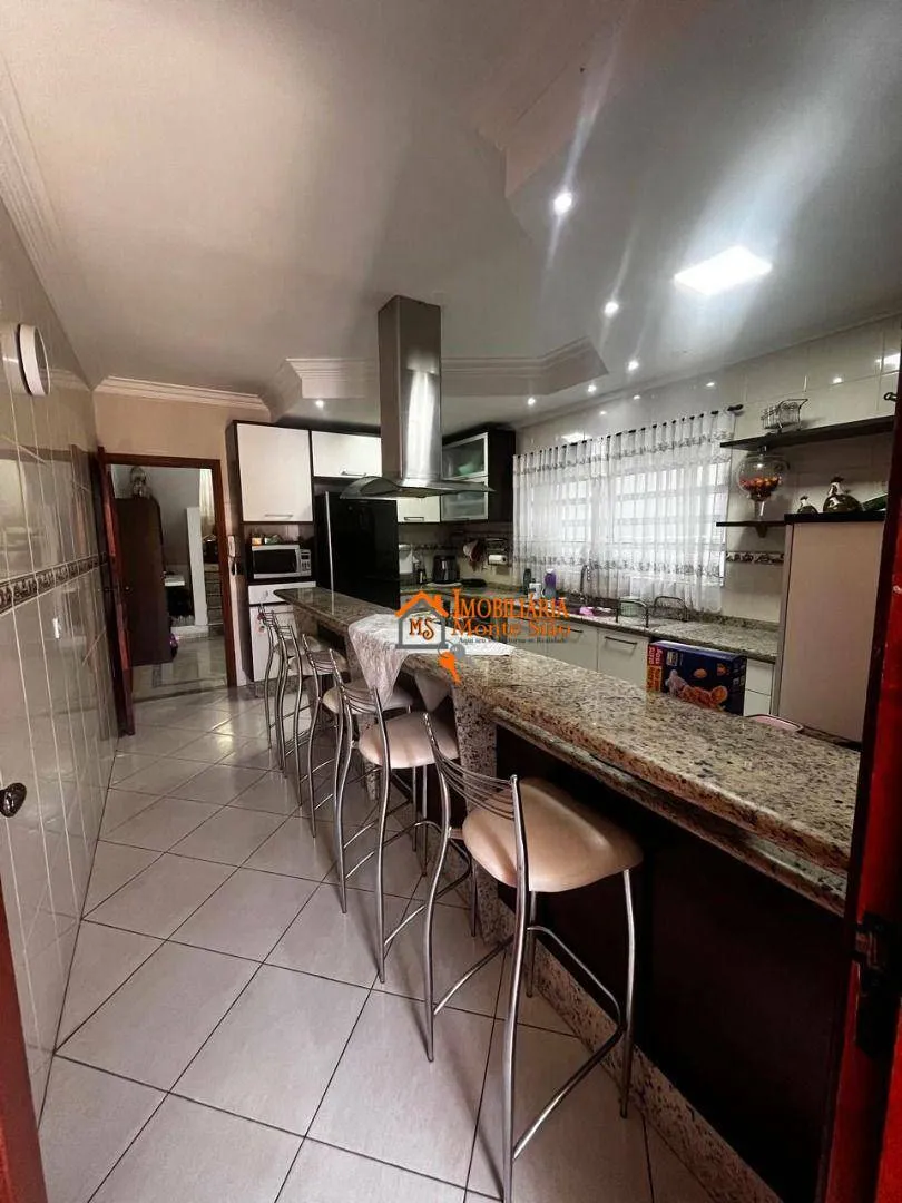 Imagem Sobrado com 3 dormitórios à venda, 125 m² por R$ 795.000,00 - Jardim Santa Clara - Guarulhos/SP