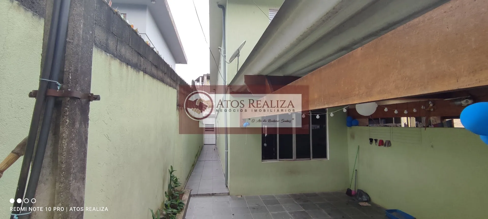 Imagem Sobrado de 140m² com 3 dormitórios e 2 banheiros à venda em Jardim Beatriz - São Paulo por R$450.000