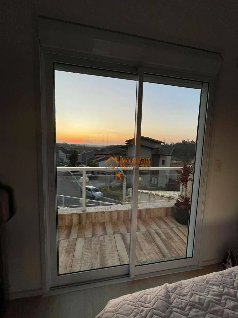 Imagem Sobrado com 3 dormitórios à venda, 164 m² por R$ 750.000,00 - Jardim Rubi - Mogi das Cruzes/SP