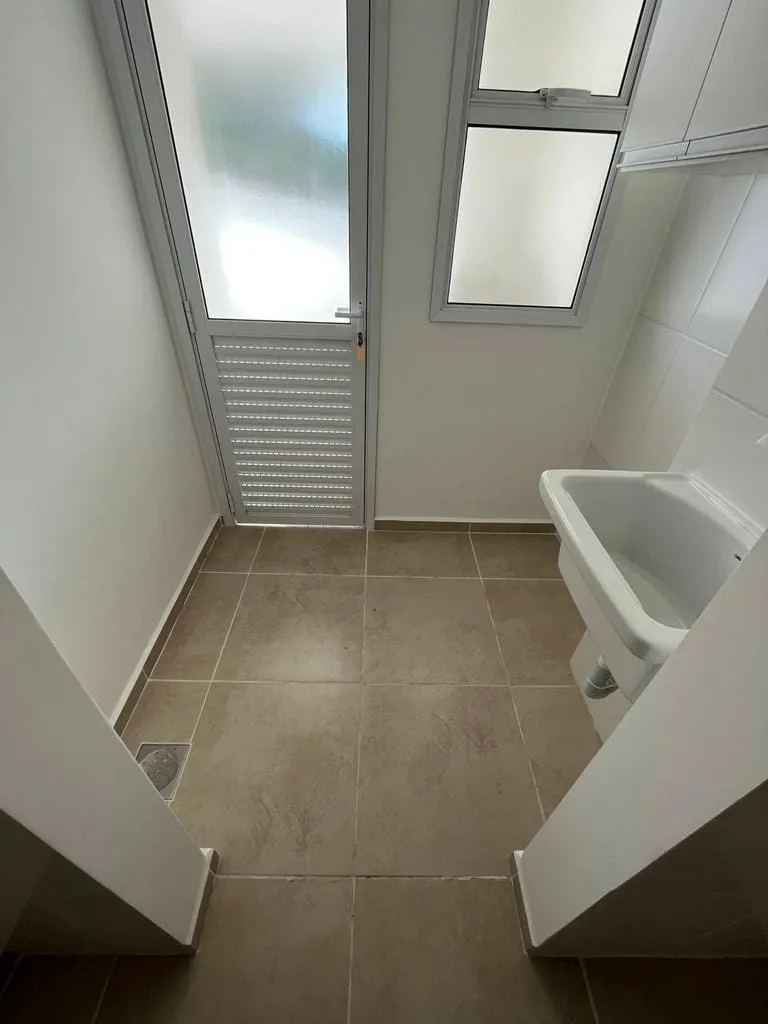 Imagem Apartamento à venda 2 Quartos, 1 Suite, 1 Vaga, 74.54M², Centro, Taubaté - SP | Edifício Solar Vicente Giffoni