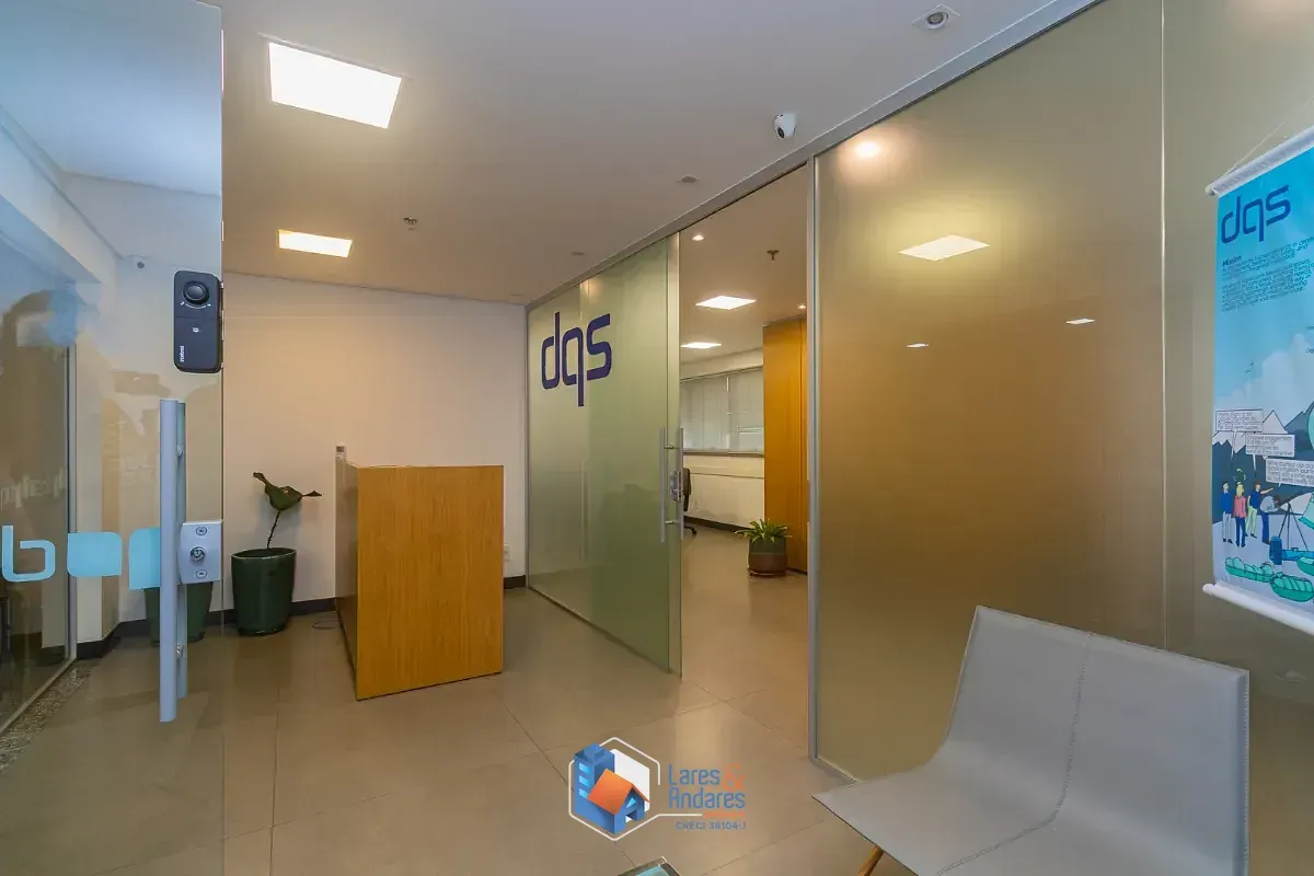 Imagem Conjunto comercial para venda em Santo Amaro, 204m²