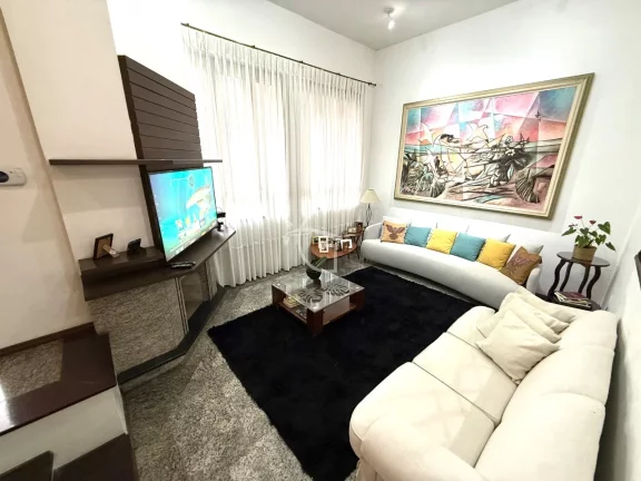 Imagem Casa à venda no Bairro Anita Garibaldi, por R$ 1.490.000.