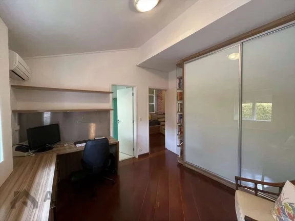 Imagem Casa de Condomínio em Granja Viana - Cotia, SP