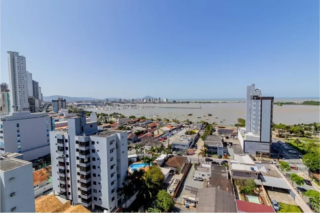 Imagem Apartamento à venda em Itajaí, Fazenda, com 2 quartos, 60m2