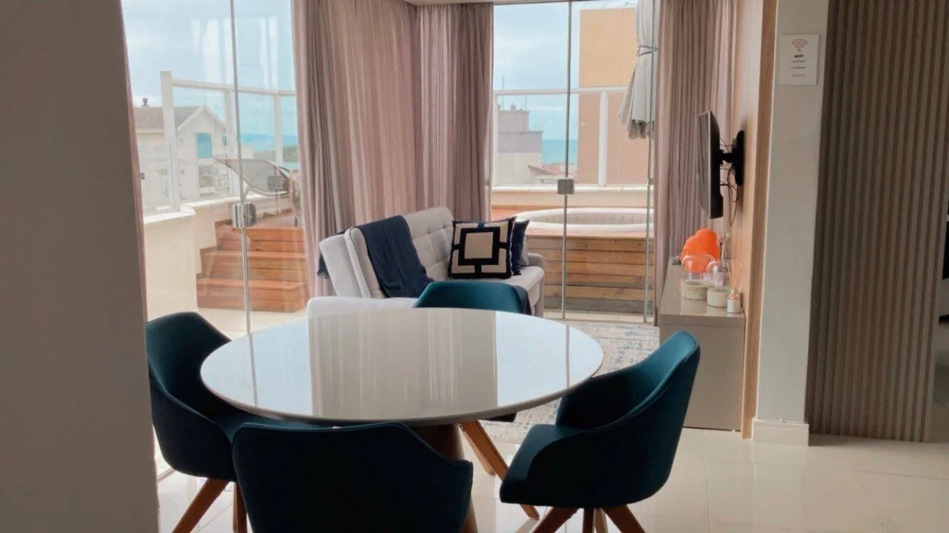 Imagem COBERTURA COM JACUZZI E VISTA MAR PARA LOCAÇÃO EM CANAJURE - FLORIANÓPOLIS