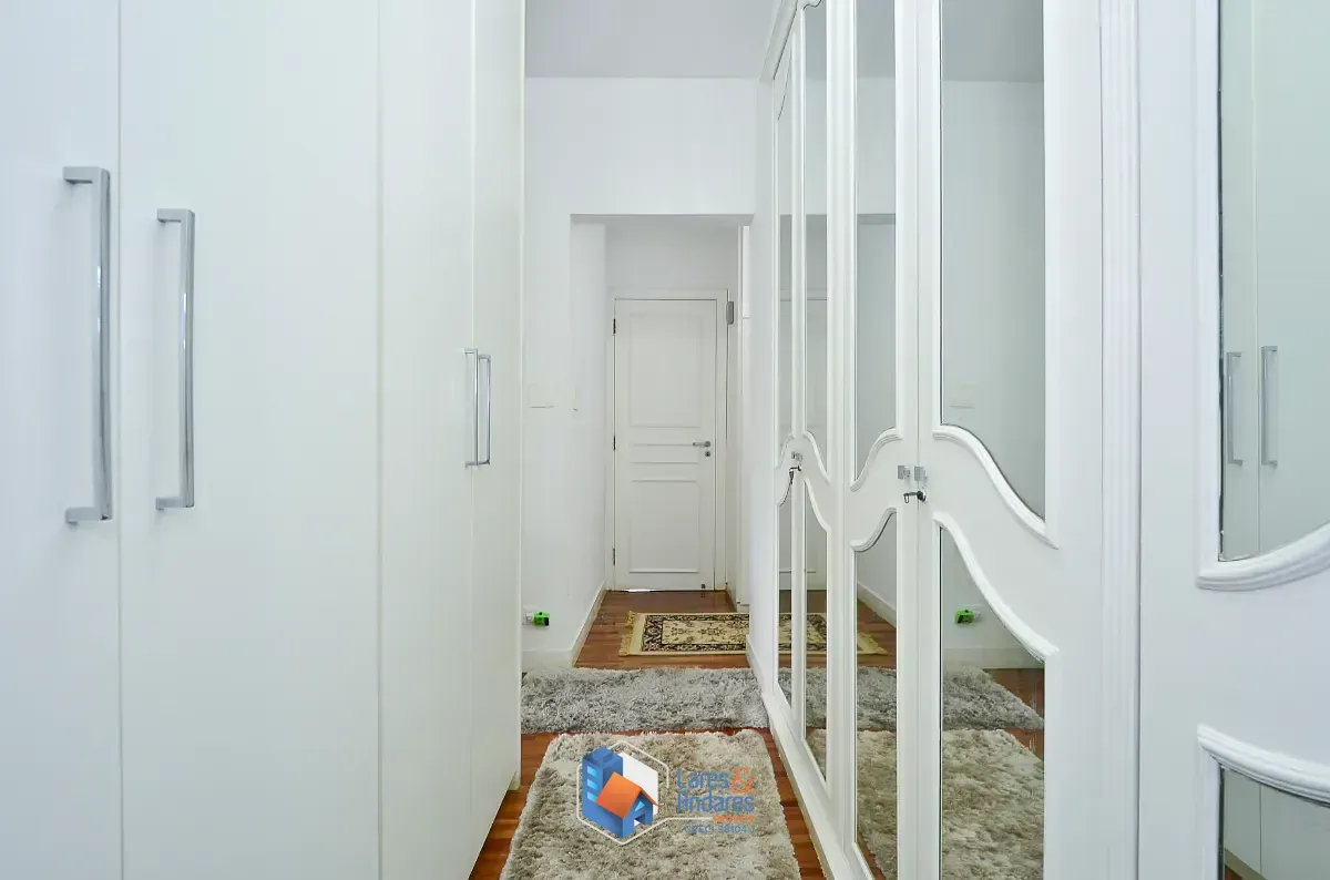 Imagem Apartamento para venda em Pacaembu com 4 quartos, sendo 3 suítes, 230m²