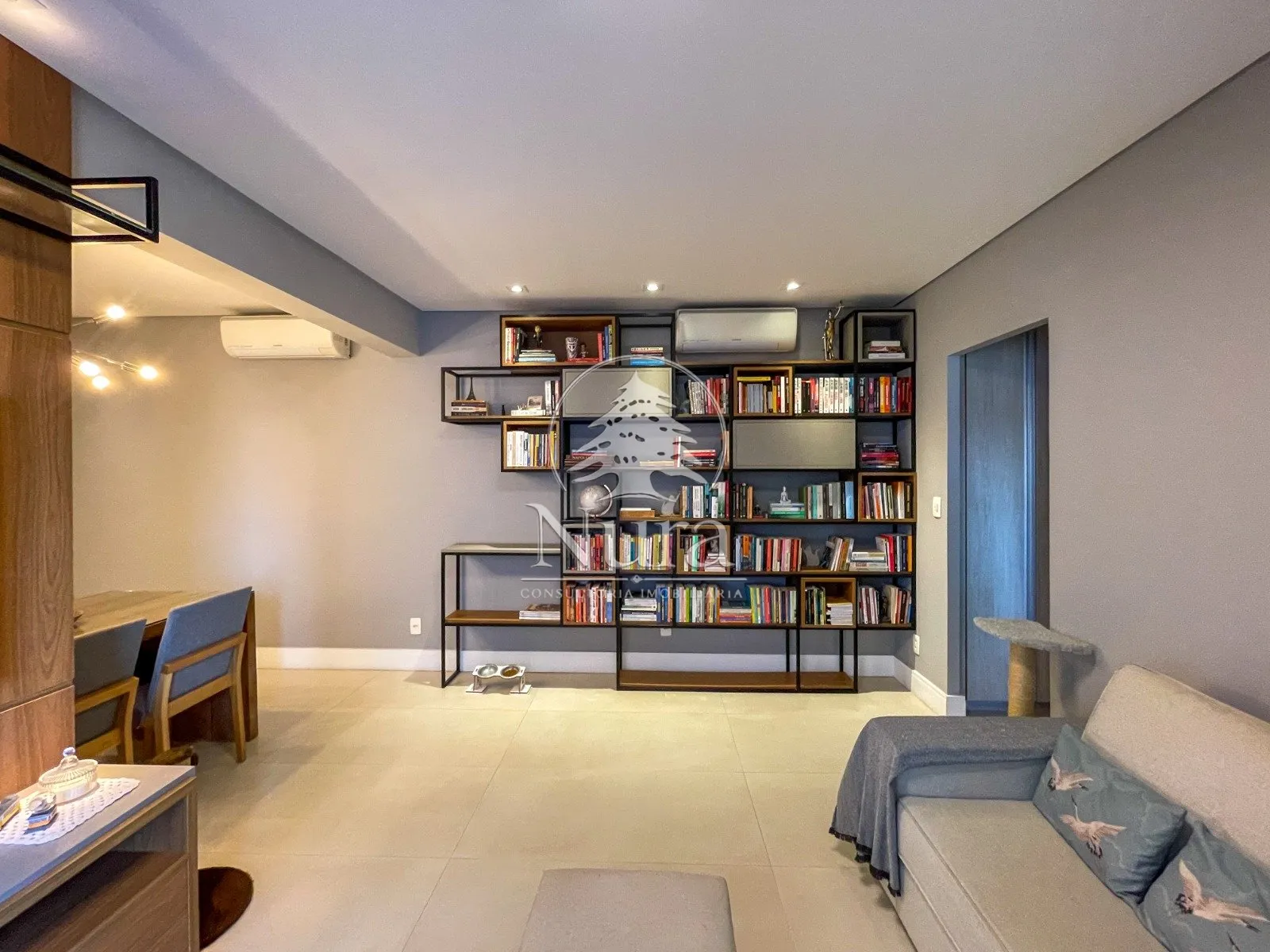 Imagem Apartamento de 2 quartos, 82m² no bairro Gonzaga, em Santos