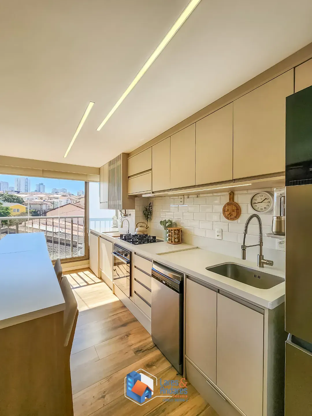 Imagem Apartamento para venda em Chácara Inglesa com 2 quartos, sendo 1 suíte, 58m²