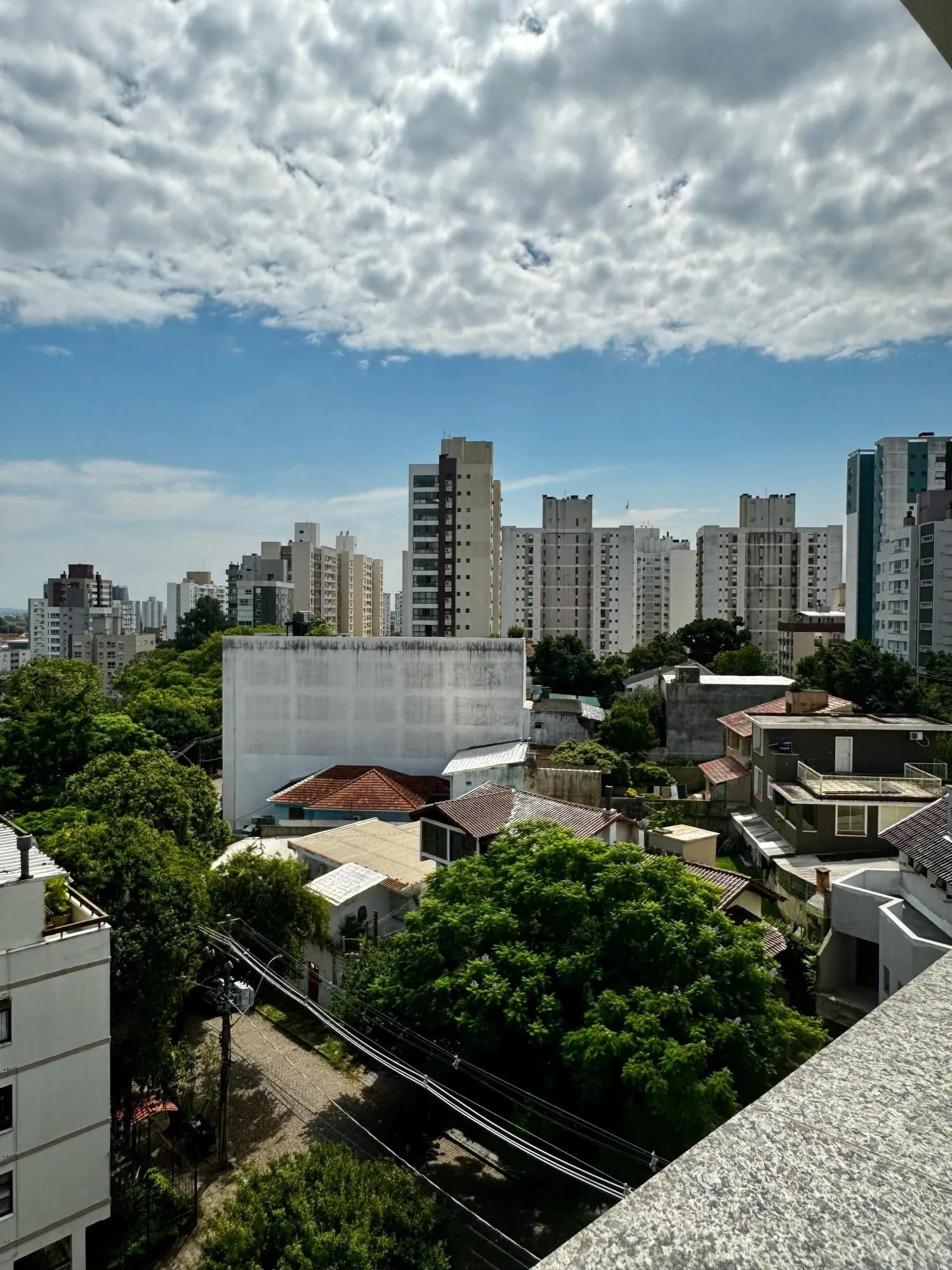 Imagem EXCELENTE APARTAMENTO NOVO Á VENDA - Passo da Areia | Porto Alegre