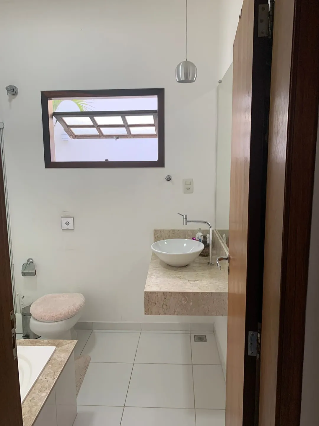 Imagem Casa à venda 2 Quartos, 1 Suite, 2 Vagas, 200M², Água Preta, Pindamonhangaba - SP