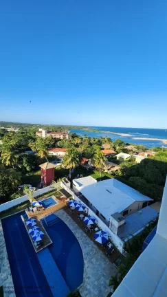 Imagem Apartamento de 2 quartos em condomínio no bairro Buraquinho, Lauro de Freitas-BA: 88m², 1 suíte, 2 salas, 2 banheiros, 1 vaga.