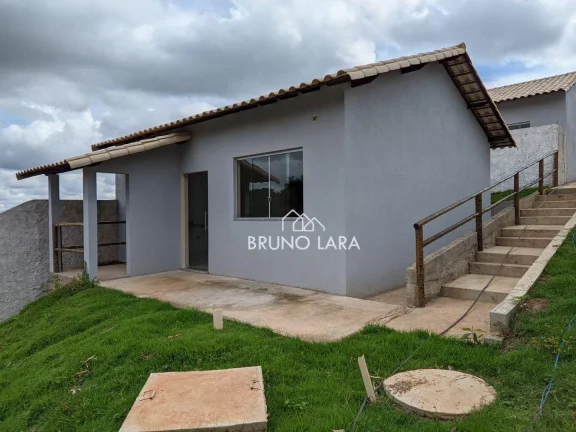 Imagem Casa com 2 dormitórios à venda, 60 m² por R$ 220.000,00 - Nossa Senhora da Paz - São Joaquim de Bicas/MG