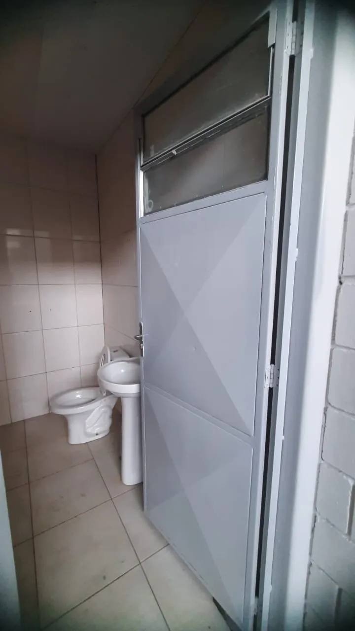 Imagem Barracão para alugar em Sorocaba com 320 m², 2 banheiros e 2 vagas na Avenida Elias Maluf