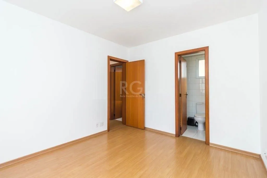Imagem Apartamento para comprar com 2 dormitórios, 66,86 m² por R$ R$ 669.500,00 - Petrópolis - Porto Alegre/RS