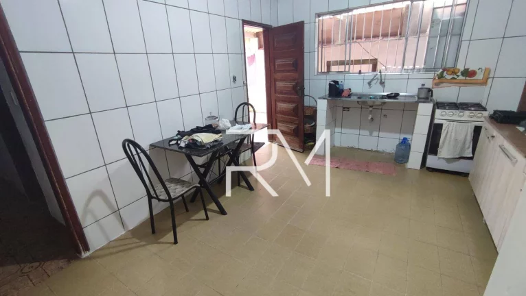 Imagem Casa com 3 dormitórios à venda, 123 m por R$ 300.000,00 - Vila Anhanguera - Mongaguá/SP