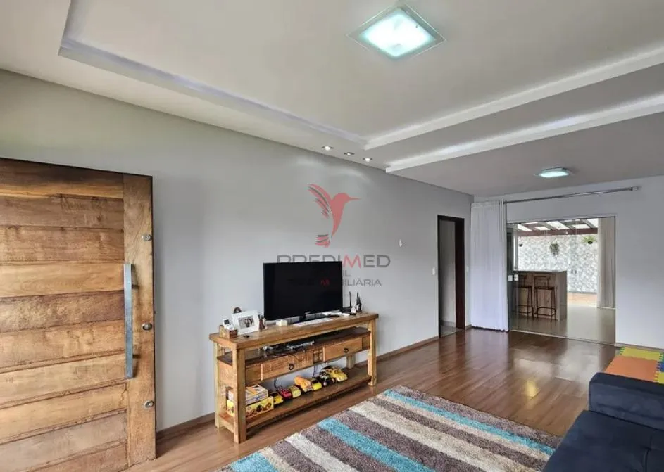 Imagem Casa semi mobiliada. Suíte mais dois quartos