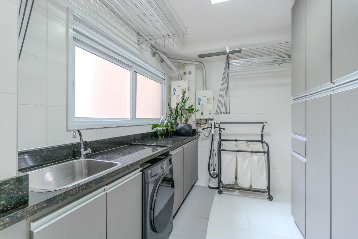 Imagem Apartamento para venda em Nova Petrópolis com 3 quartos, sendo 3 suítes, 242m2