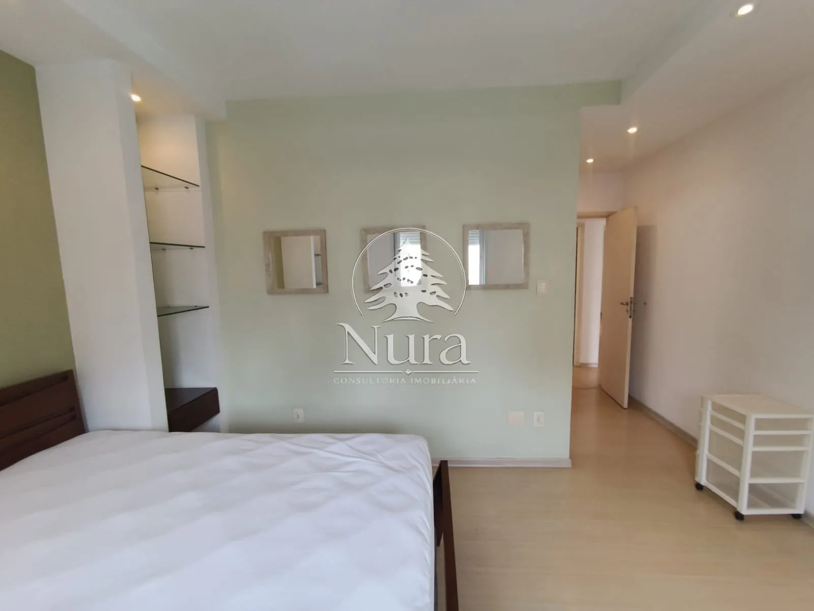 Imagem Apartamento de 3 quartos, 165m² no bairro Boqueirão, em Santos