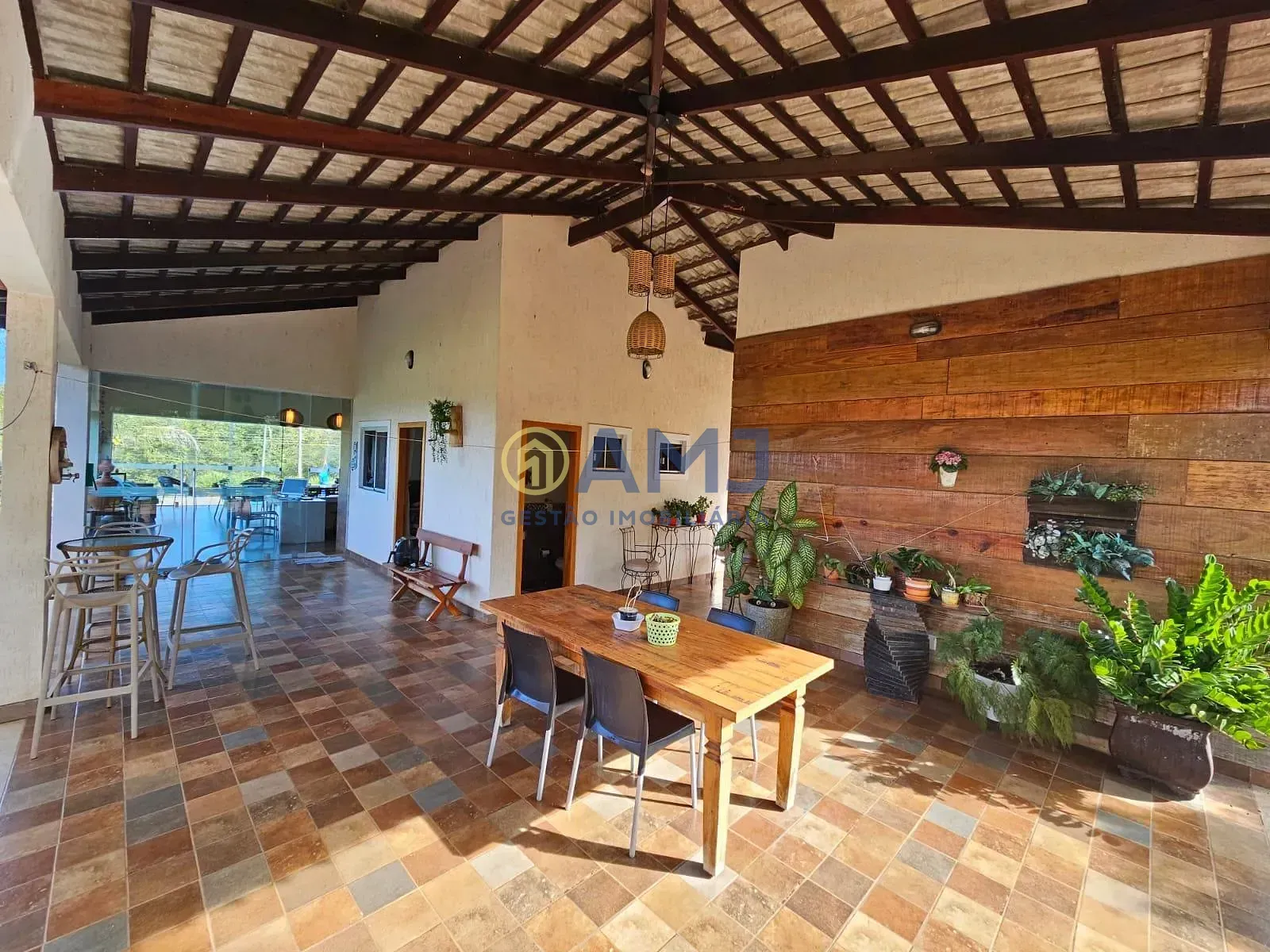 Imagem CASA DE ALTO PADRÃO À VENDA - CONDOMÍNIO TERRA DO BOI II | HIDROLÂNDIA/GO