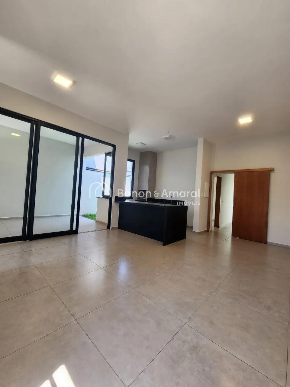 Imagem Casa térrea à venda no Condominio Terras da Estância 03 quartos Paulinia/SP