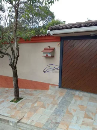 Imagem Casa 5 dorms, 3 suites, Piscina
