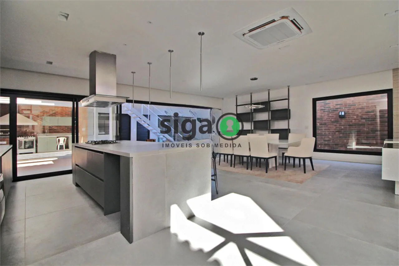 Imagem Sobrado Alto Padrão no Jardim Europa de 4 quartos com 6 Vagas - 510m² à Venda.