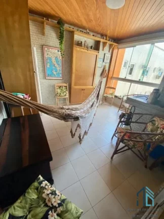 Imagem Apartamento Mobiliado, 03 quartos c/suíte, 02 vagas, beira-mar Praia Central em Itapema SC