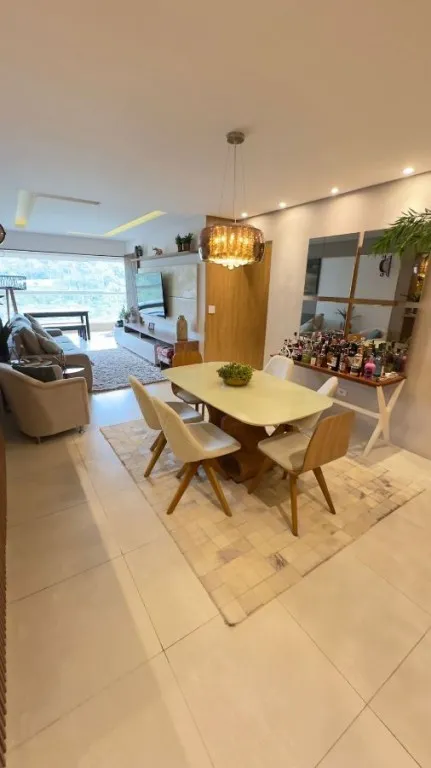 Imagem APARTAMENTO COM 134,00 m² - CANTO DO FORTE - PRAIA GRANDE SP
