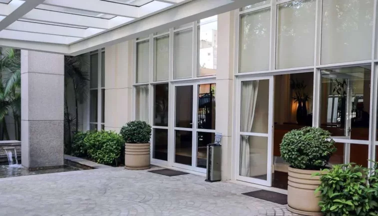 Imagem Flat disponível para venda no Via Paulista Home Stay na Bela Vista, com 66m², 2 dormitórios e 1 vaga