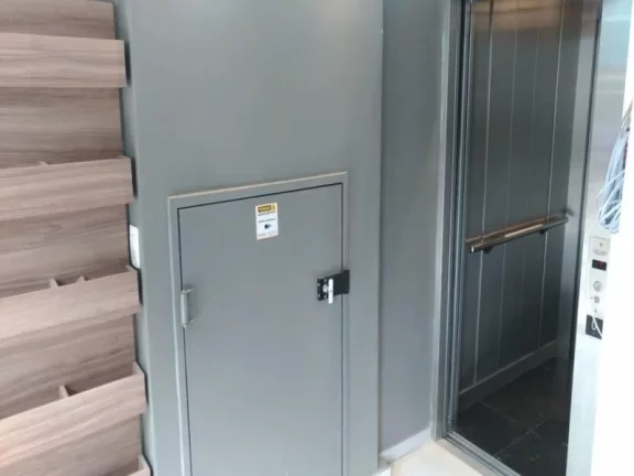 Imagem SALA PARA ALUGAR, 15 M² POR R$ 1.350,00/MÊS - MACUCO - SANTOS/SP