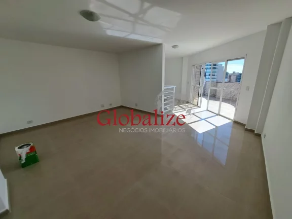 Imagem Cobertura à venda com 422m², 3 suítes, dependência, 3 vagas por R$1.200.000,00 na Ponta da Praia em Santos
