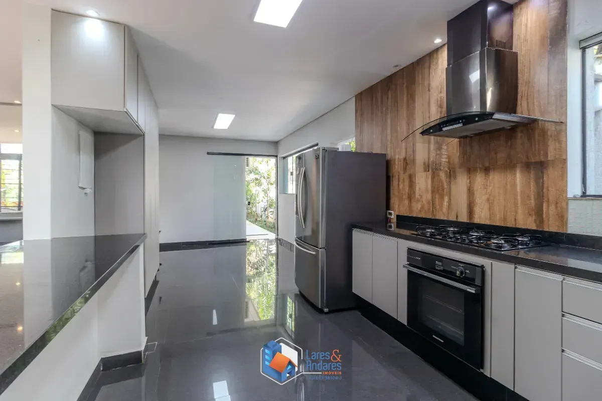 Imagem Casa para venda e locação em Brooklin Paulista com 5 quartos, sendo 5 suítes, 340m²
