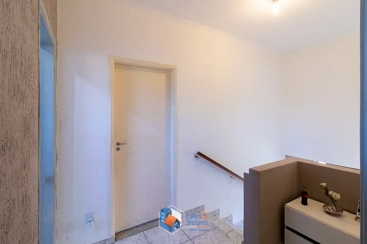 Imagem Sobrado para venda em Vila Carbone com 3 quartos, 189m²